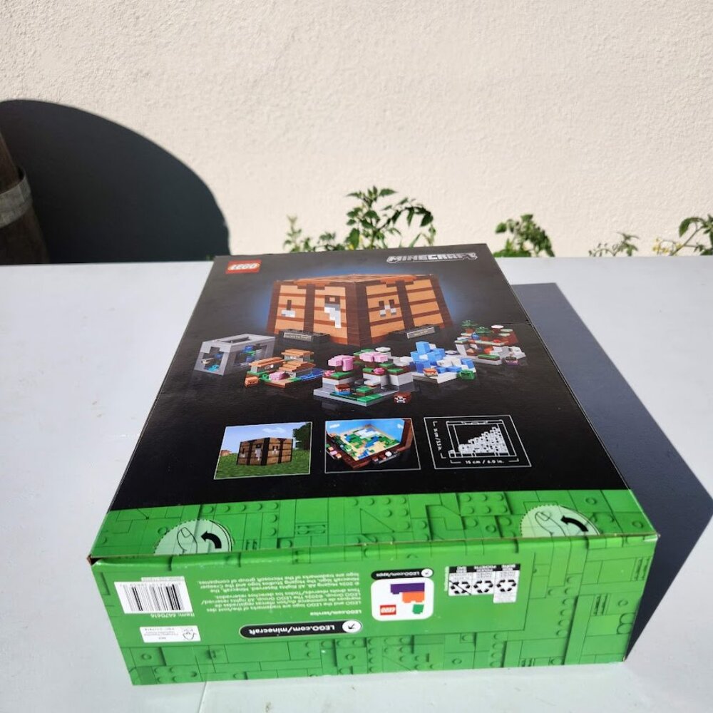 New LEGO Minecraft Crafting Table Toy Building Set 21265 Minecraft Figures, Mobs - Picture 11 of 15
